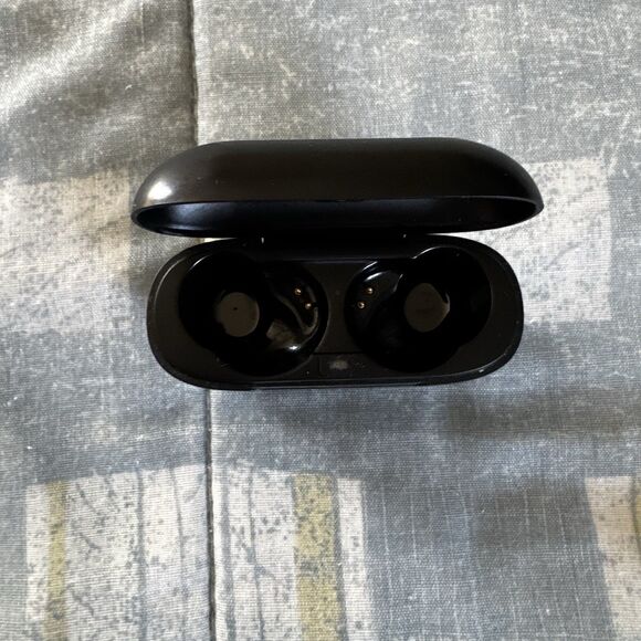 Genuine OEM JLAB Audio JBuds Air True Wireless Earbuds + Charging Case Black - Picture 7 of 8